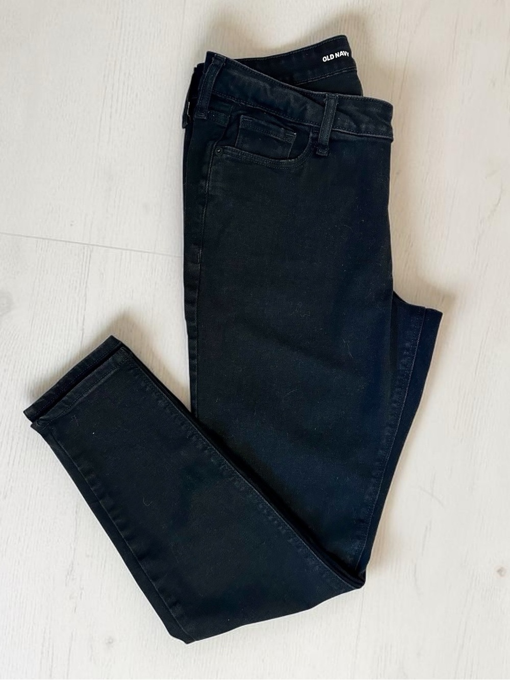 Old Navy Rockstar Skinny Jeans in Black Size 10